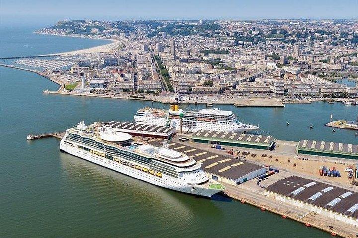 Private Transfer: Paris Airport CDG to Port of LE HAVRE in Business Car