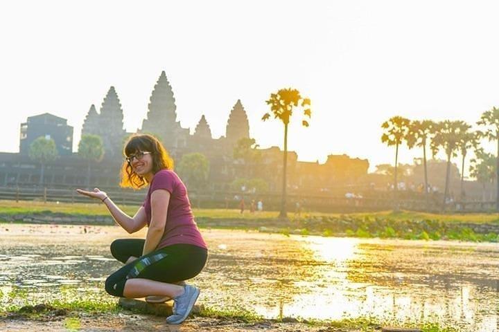 Angkor Sunrise Bike Tour with Breakfast & Lunch