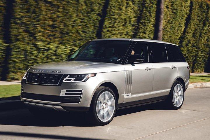 Private Chauffeured Range Rover to Cambridge from London