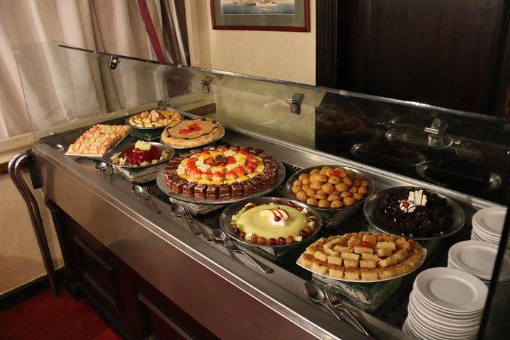 Dinner Cruise on the Nile River&Watch belly dancers