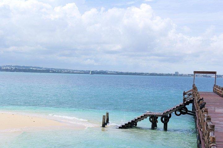 Prison island tours