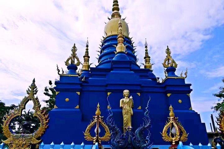 Chiang Rai 1 Day tour(White Temple-Blue Temple- Golden Triangle) From Chiang Mai
