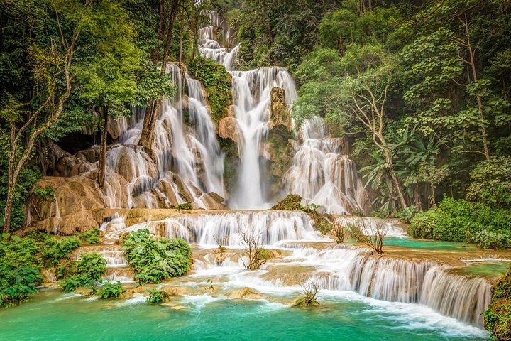 Day Trip to Kuang Si Waterfalls