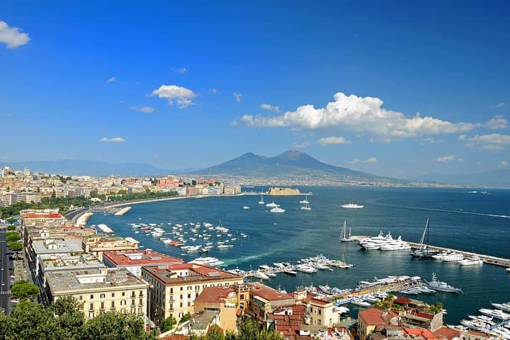 Incredible Naples: Private Walking Tour with Expert Local Guide