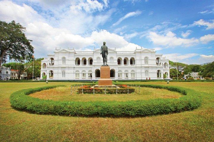 Full-Day Colombo City Tour (Private Car)