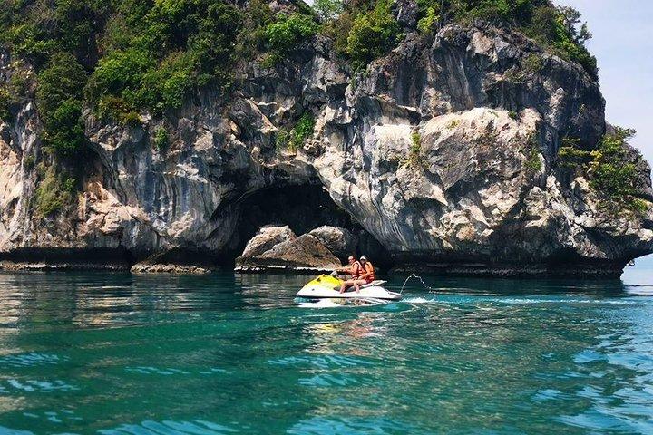 3-Hour Jet Ski Safari from Koh Samui to Pig Island or Koh Phangan