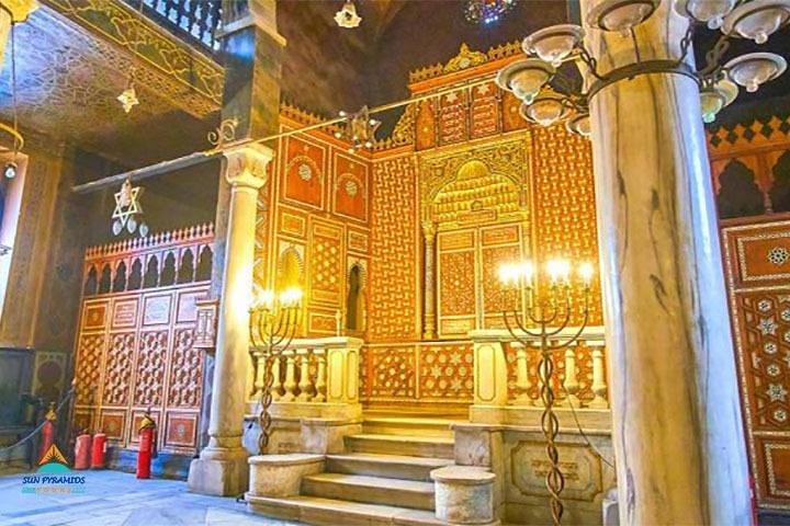 Tour to Pyramids & The Egyptian Museum and old cairo