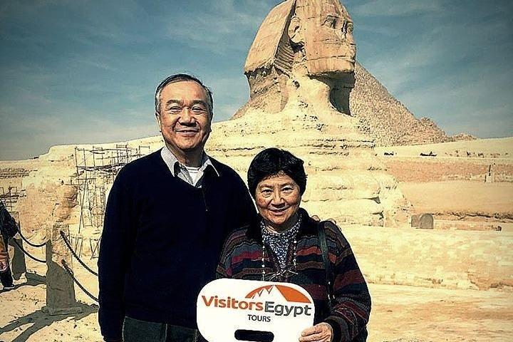 Half-Day Private Tour to the Giza Pyramids includes Lunch