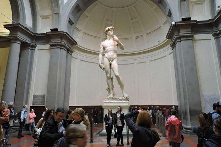Florence Treasures: Uffizi Gallery Guided Tour with an Art Expert