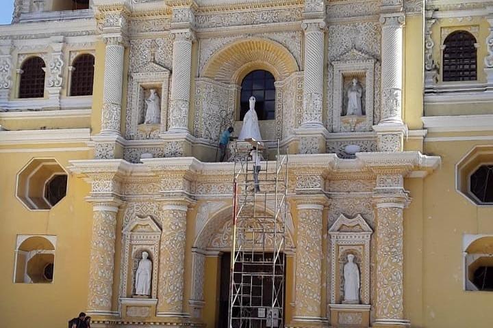 Family Trip or Transportation, ANTIGUA GUATEMALA From SAN SALVADOR