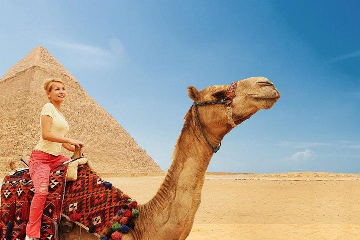 Sunset Private Tour Around The Pyramids (Includes BBQ Dinner)