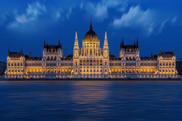 Budapest private day trip from Vienna