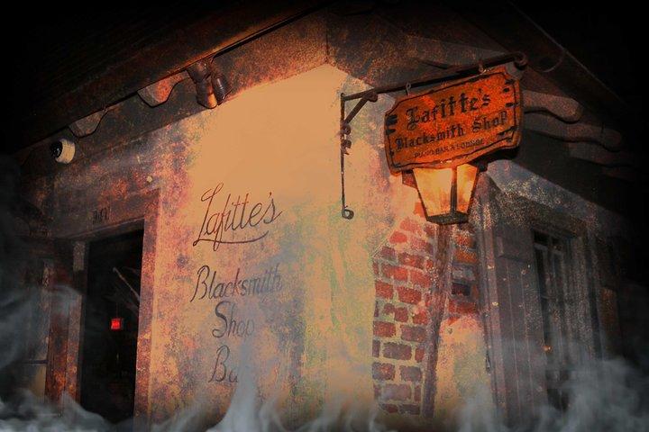Pub Crawl: New Orleans' Finest Haunted Pub Tour