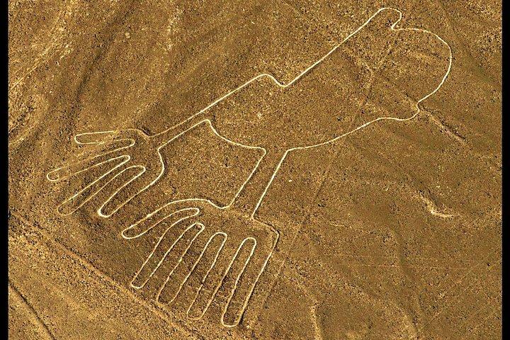 Overflight of Nazca Lines from Nazca