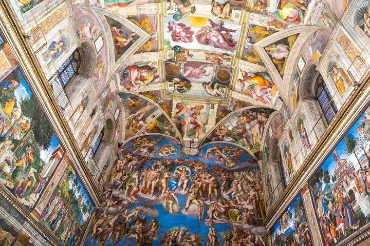 Early Morning Vatican Museums and Sistine Chapel semiprivate tour