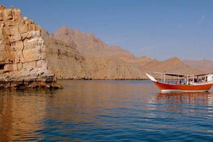 Musandam Khasab Day Trip and Dhow Cruise from Dubai