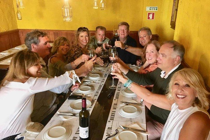 Wine & Food Evening Walking Tour in Ponta Delgada, incl. dinner
