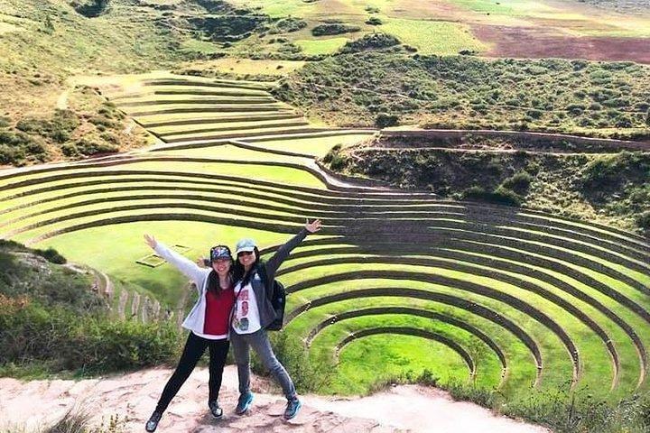 2-Day Sacred Valley & Machu Picchu Tour from Cusco with Train