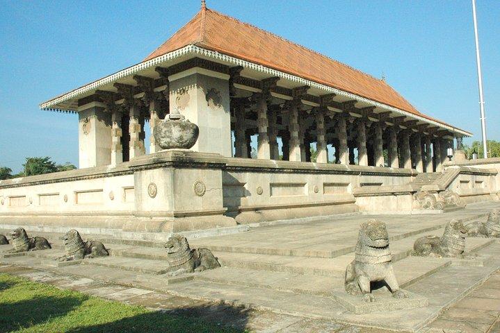 Colombo Shopping & Sightseeing