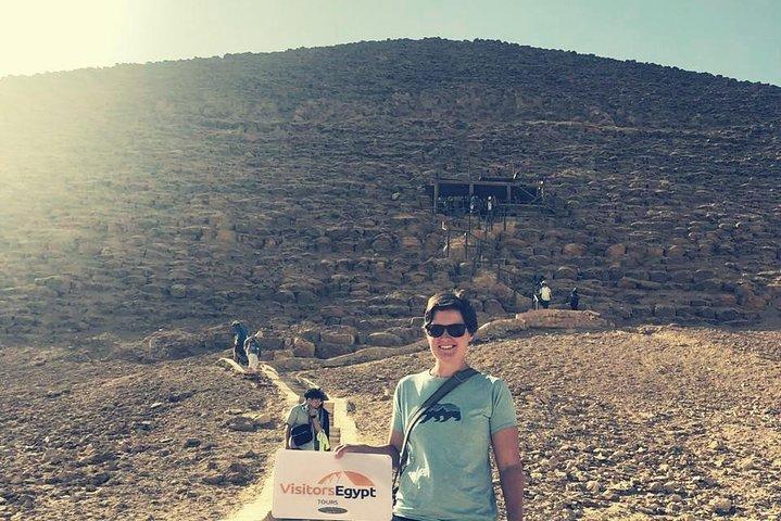 Tour to Egyptian Museum & Giza Pyramids