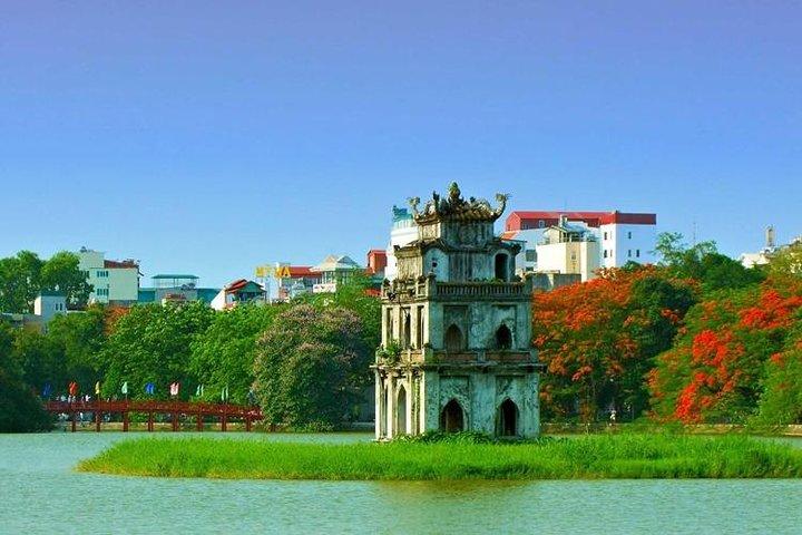Hanoi Private Tour: Hidden Corners, Train Street, Incense Village