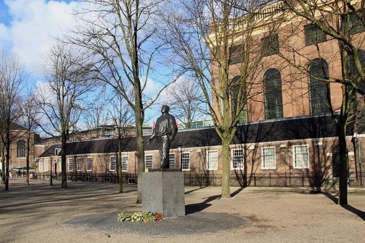 Anne Frank and the Jewish History of Amsterdam Private Tour