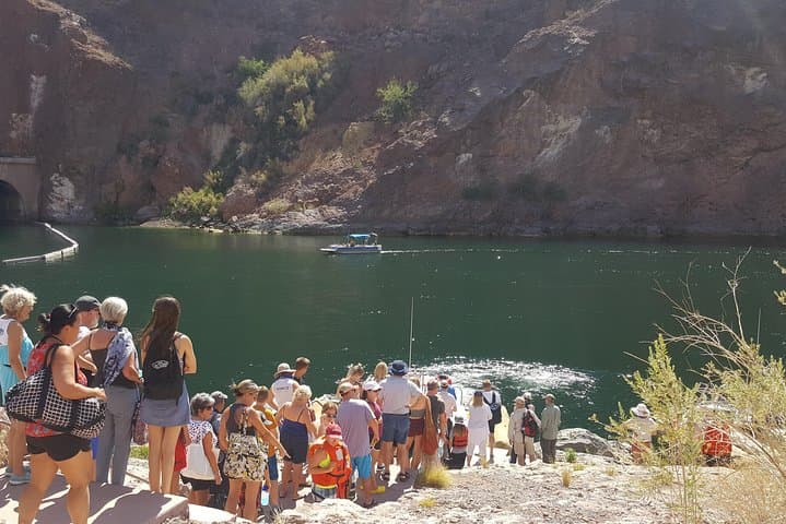 Hoover Dam 1.5‑Hour Raft Tour in Black Canyon