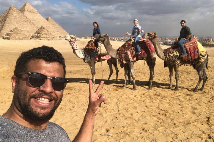 Private Full-Day Guided Tour in Cairo with Pick Up