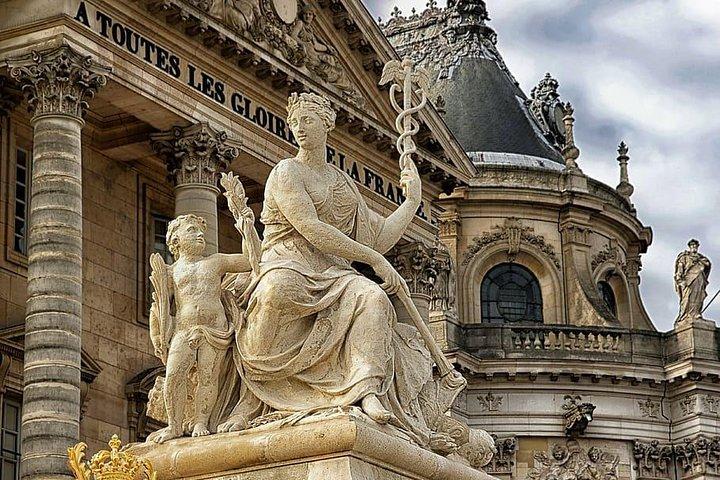 Private 3-hour Tour in Versailles with Official Tour Guide