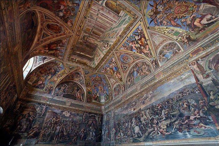 SKIP LINE Vatican Museums, Sistine Chapel & St. Peter's with Dome