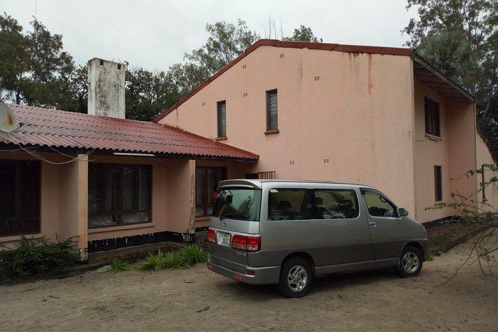 Victoria Falls Airport Zimbabwe to Livingstone, Zambia Transfers