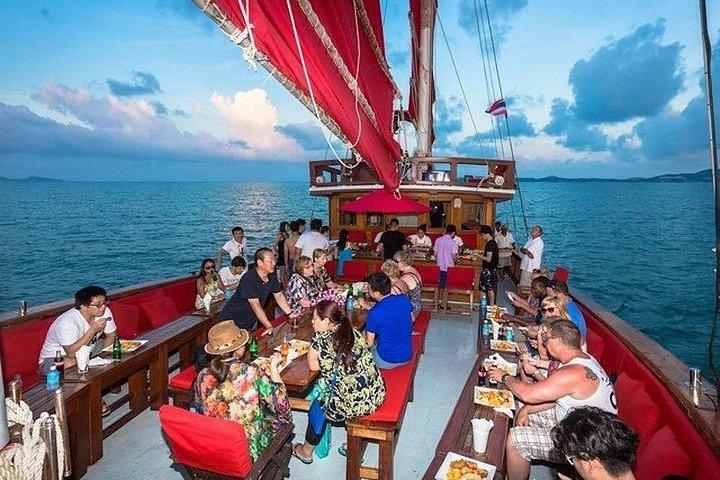 Red Baron Sunset Dinner Cruise from Koh Samui with Transfer