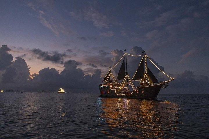 Night Pirate Show in Cancun aboard a Pirate Ship Lobster Dinner