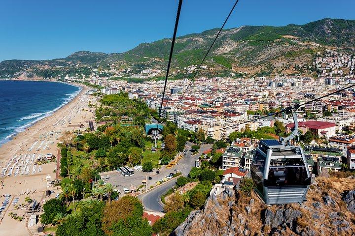 Alanya Tour with Cable Car, Boat Trip and Lunch at Dimcay