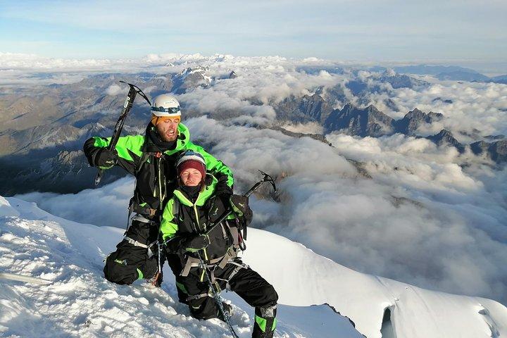 Huayna potosi 6088m. 3 day Climb