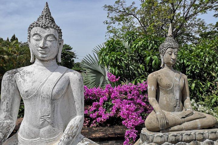 Private tour to Ayutthaya and Lopburi Monkey Temple
