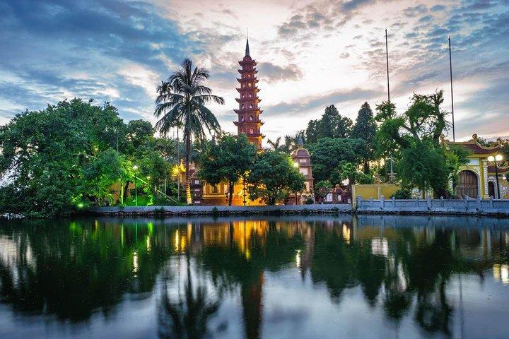 Private Transfer from Ben Tre to Tan Son Nhat (SGN) Airport