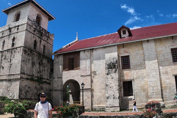 Bohol Chocolate Hills & Tarsiers with roundtrip ferry from Cebu