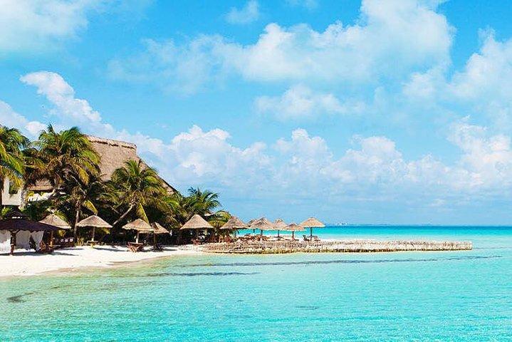 Mexico Private Transfer from Puerto Morelos to Cancun airport