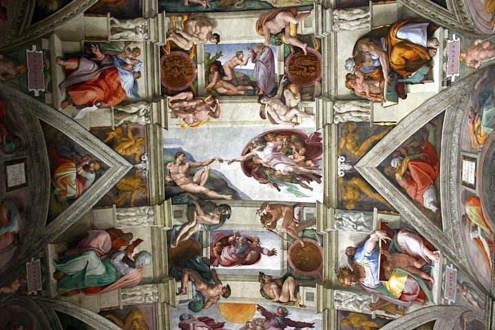 Private Early Morning Vatican Tour with St. Peter's Basilica
