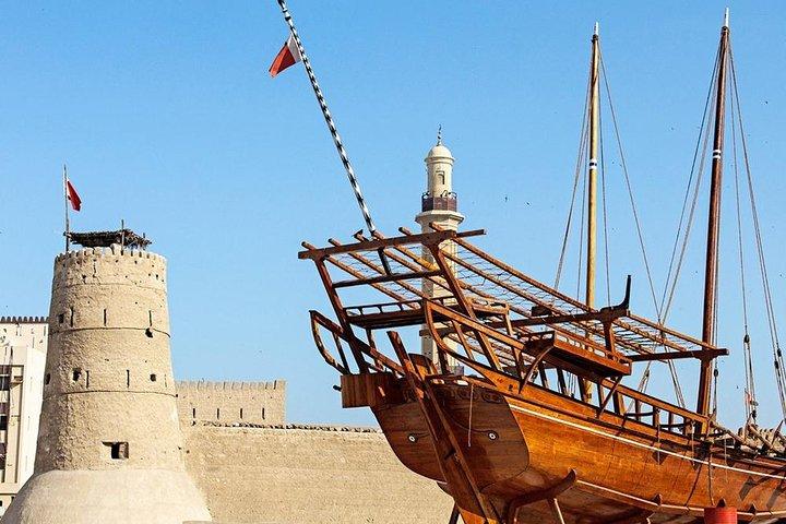 Dubai Cultural Walking Tour With Professional Guide