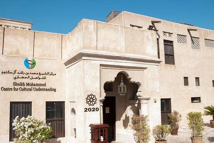 Dubai Cultural Walking Tour With Professional Guide