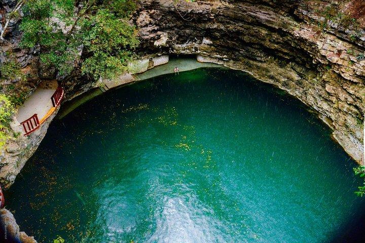 Chichen Itza Deluxe Valladolid and 2 Cenotes