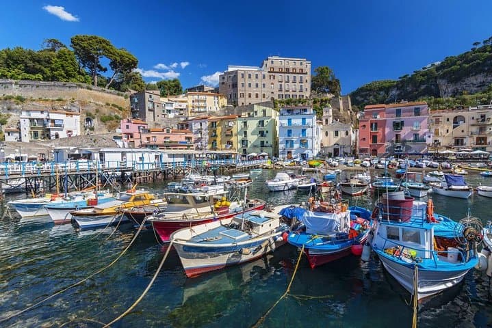 Day trip from Naples: Pompeii & Sorrento - private tour