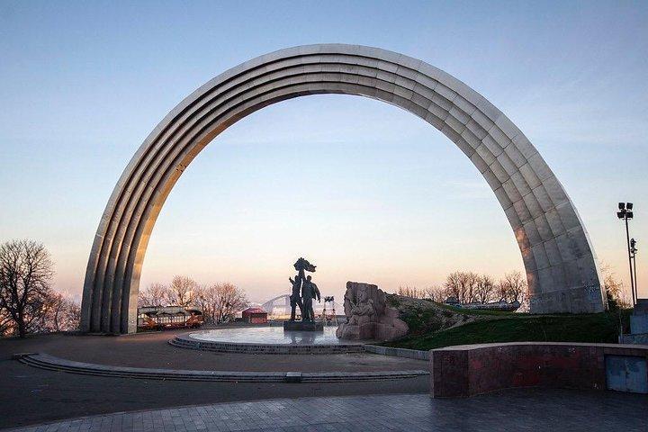 Soviet Kiev - 2 hours Walking Tour