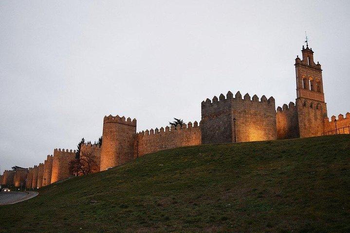 Private Tour Ávila - Segovia from Madrid with Tapas Route