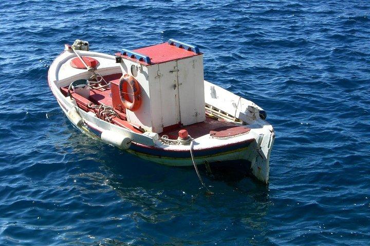 Santorini Secrets - Private 4-8hr Highlights Tour