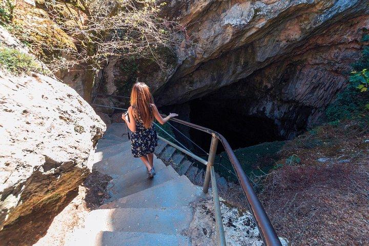 Full-Day Knossos Palace - Lasithi Plateau - Cave of Zeus
