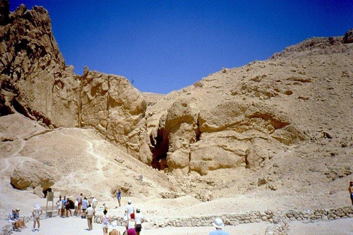 Luxor West bank overday Tour