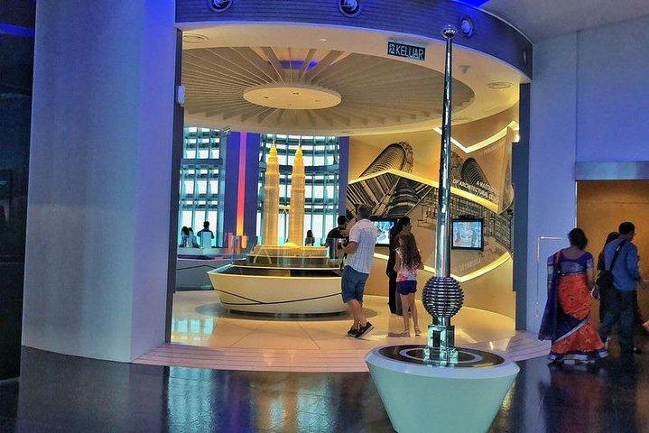 Petronas Twin Tower Ticket & Hotel Pick up
